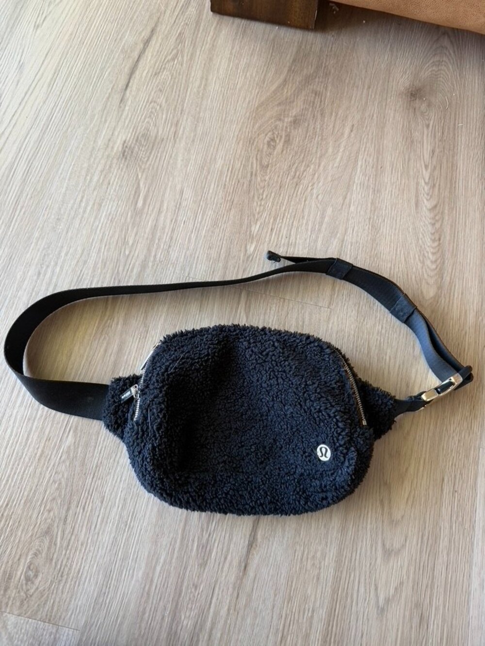 Lululemon Faux Sherpa Fleece Everywhere Belt Bag Gold Black